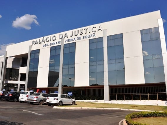 Decisão judicial que determina quarentena de 10 dias em Cuiabá, VG e quase 50 municípios do interior de MT já está valendo