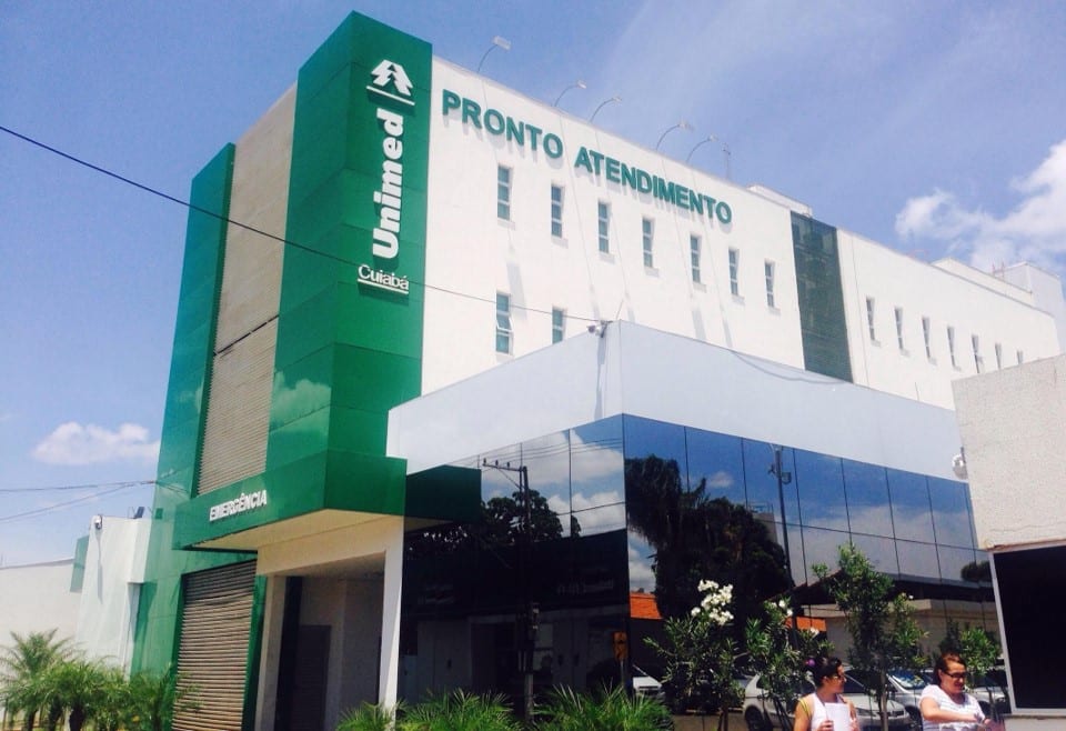 Unimed Cuiabá atinge 100% de ocupação dos leitos de UTI e pacientes estão migrando planos de atendimento local para rede nacional
