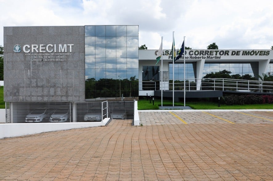CRECI credencia somente profissionais formados por instituições autorizadas em MT