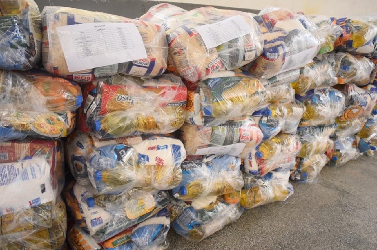Parceria entre AL e Aprosoja vai beneficiar população com doação de cestas básicas