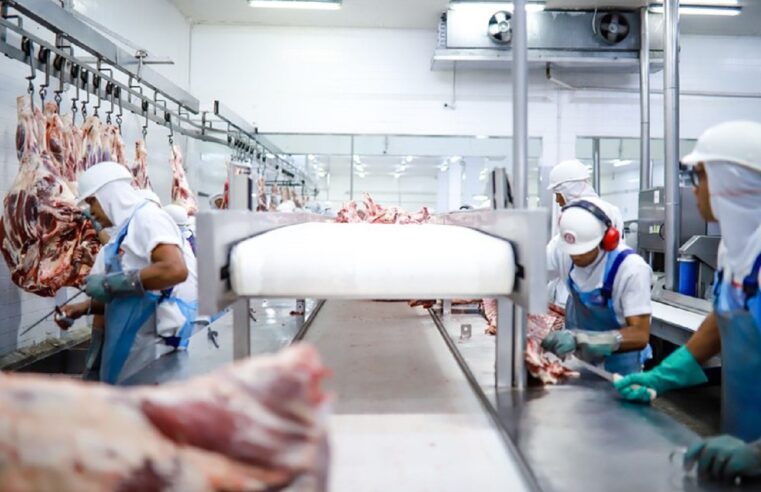Arábia Saudita suspende importações de carne brasileira, mas mantém MT como fornecedor