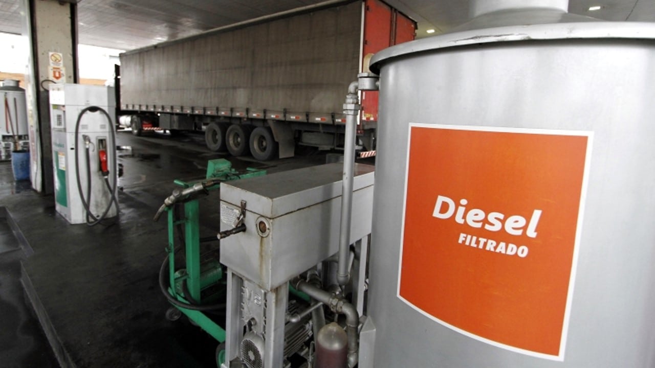 Biodiesel sobe e pressiona preços do óleo diesel
