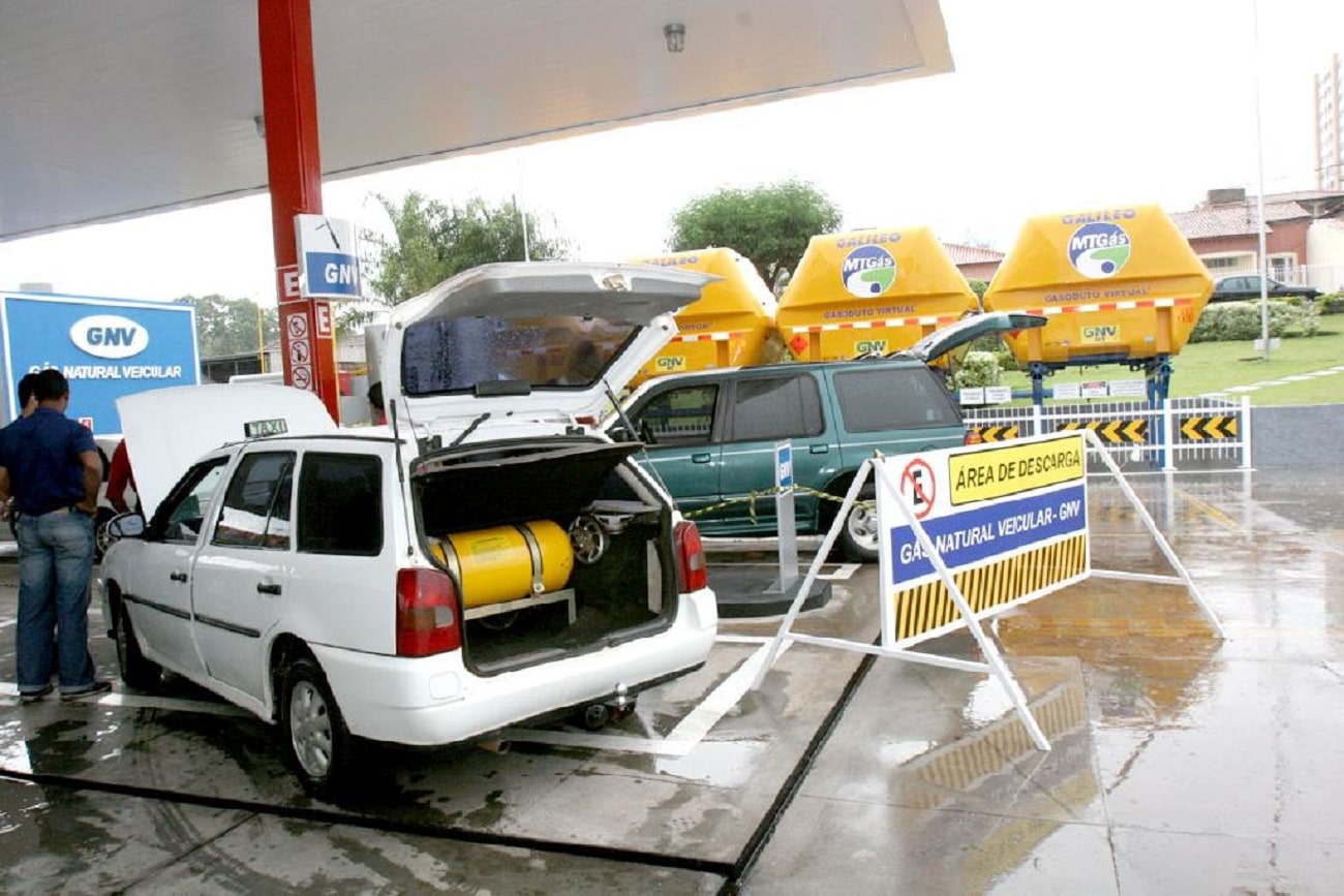 Preço do GNV é reajustado em Cuiabá e VG e sobe até R$ 0,35 na bomba