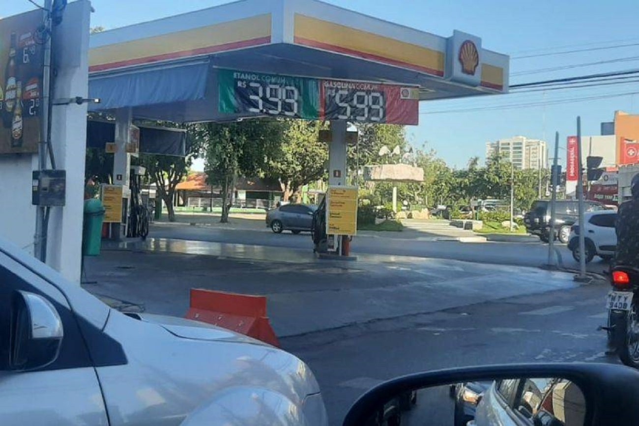Preço do litro da gasolina pode apresentar até R$ 1,48 de diferença entre postos  de Cuiabá e VG